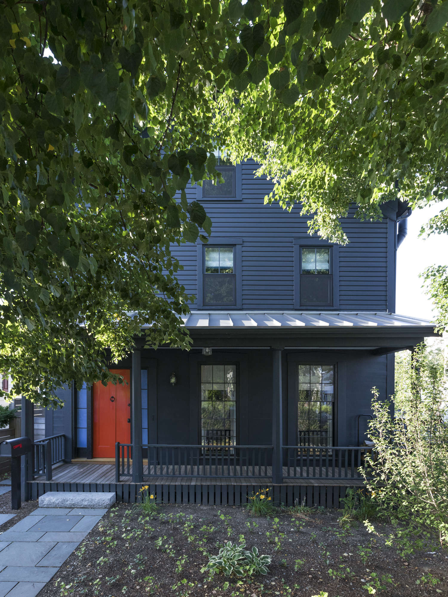 cambridge house remodel by bestor architecture and carter design. laure joliet  0