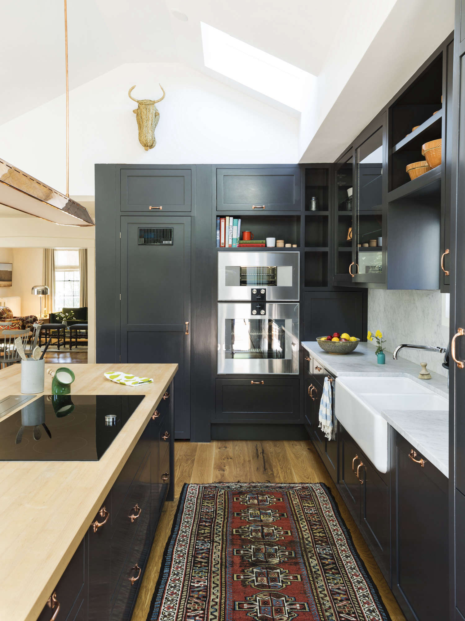 kitchen in charcoal gray, cambridge residence, carter design, bestor architectu 8