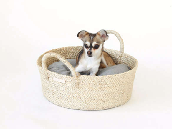 Remodelista Gift Guide 2022 For the Pampered Pet and the Discriminating Pet Parent portrait 40