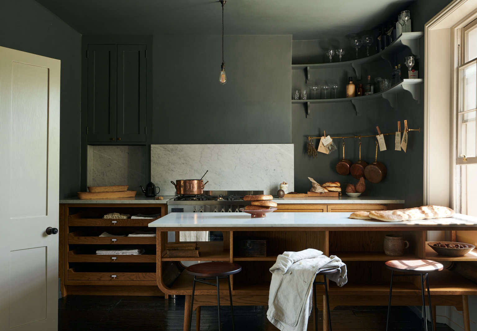 Kitchen of the Week A London Kitchen Inspired by Traditional Haberdashery Stores portrait 3
