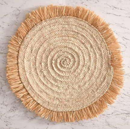 round placemat with fringe