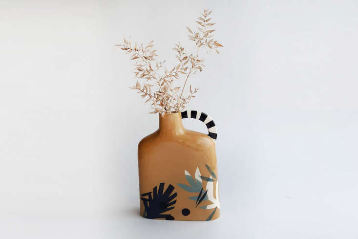 and one of elise&#8217;s vessels for holding flowers: the marrakech vase  14