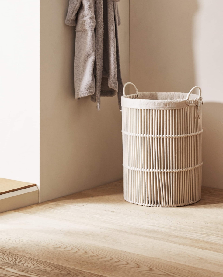 Round Fabric Lined Laundry Basket