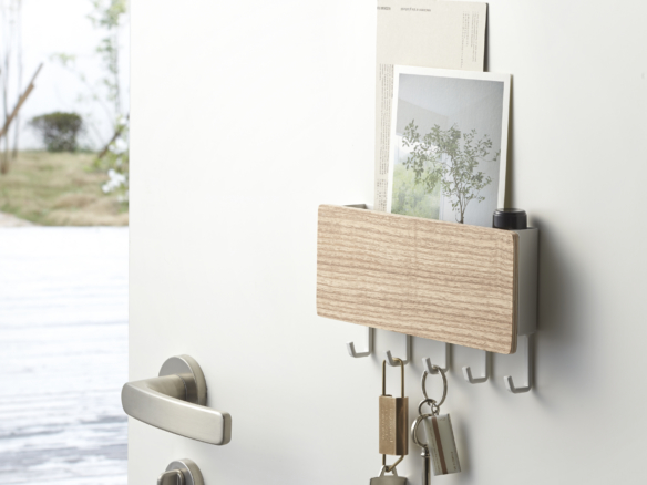 rin magnetic key rack with tray 8