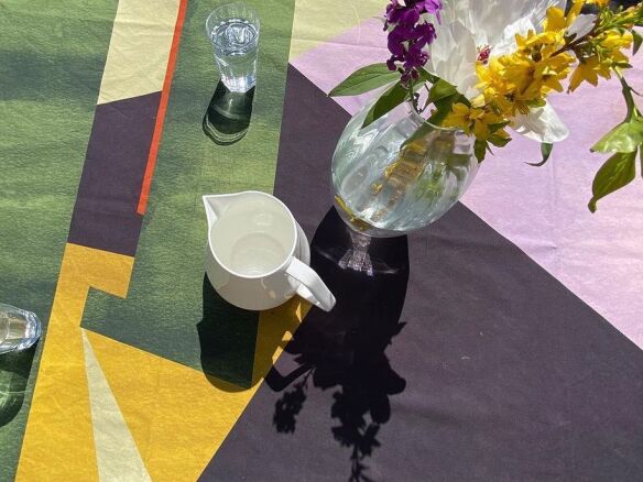 colour squatters tablecloth 12  