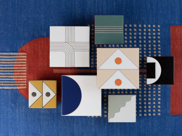 Abstrakt Expressionism for the Home Graphic Tiles by Commune portrait 17