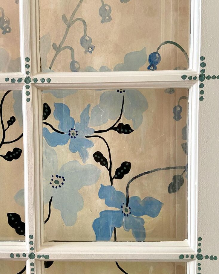 a glass door painted by nathalie. photograph courtesy of nathalie lété. 16