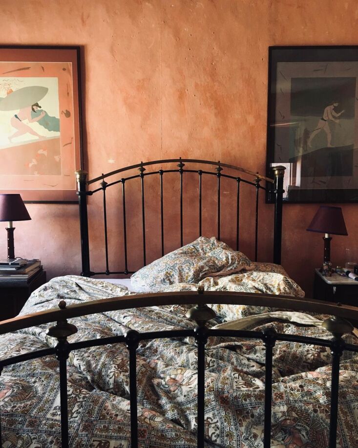 a bedroom in original mottled pink. 24
