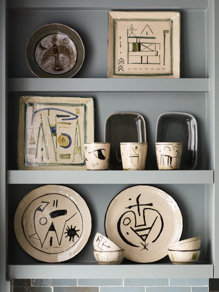 the ceramics are by parisian artist catherine magdelaine. &#8\2\20;i like t 13
