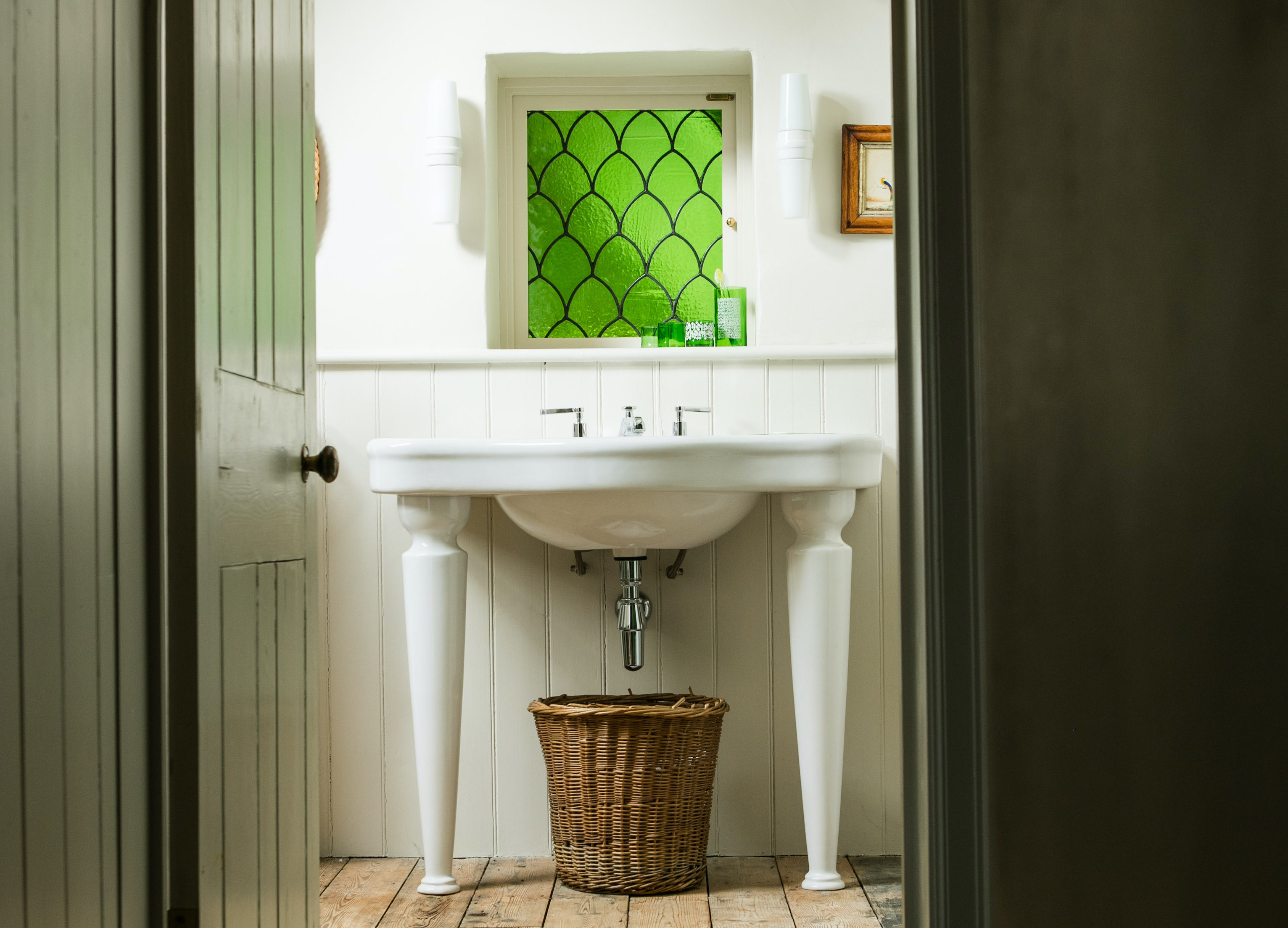 the reclaimed bath: 8 retrouvius designs featuring vintage and