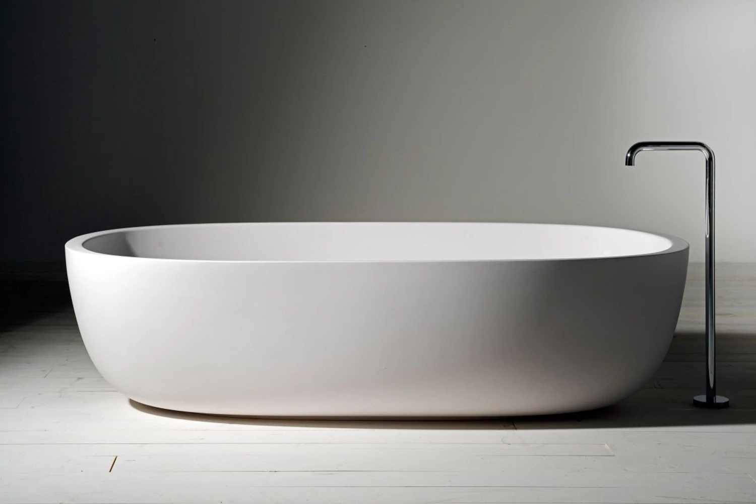 the iceland bathtub is designed by piero lissoni. contact boffi for price and o 16
