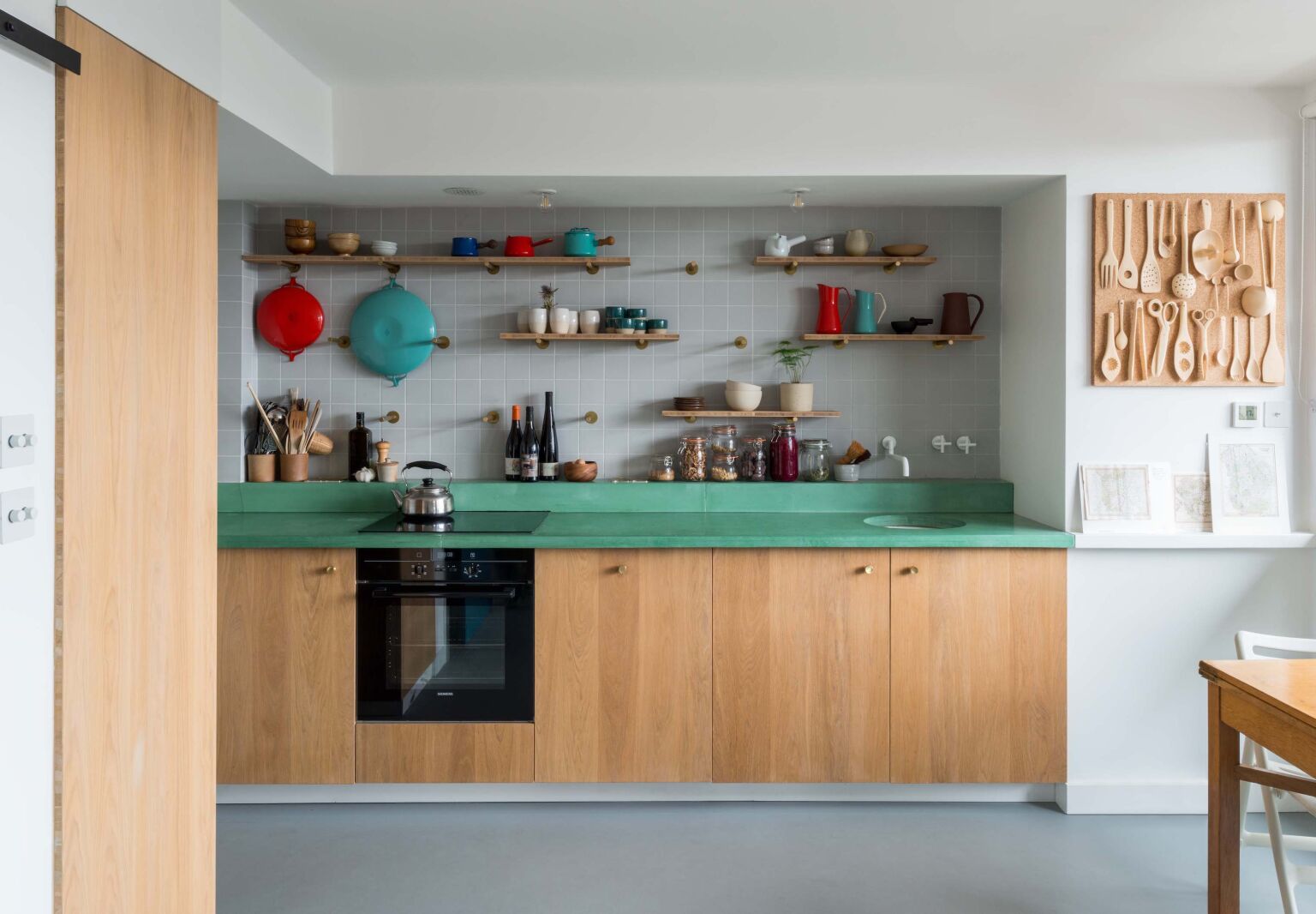 Kitchen of the Week An Architects Colorful Modern Cottage Kitchen in a London Highrise portrait 3