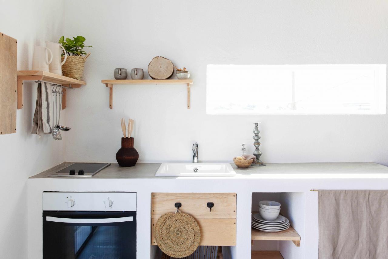 Kitchen of the Week A Cook Space in Natural Materials on a Portuguese Farm portrait 3