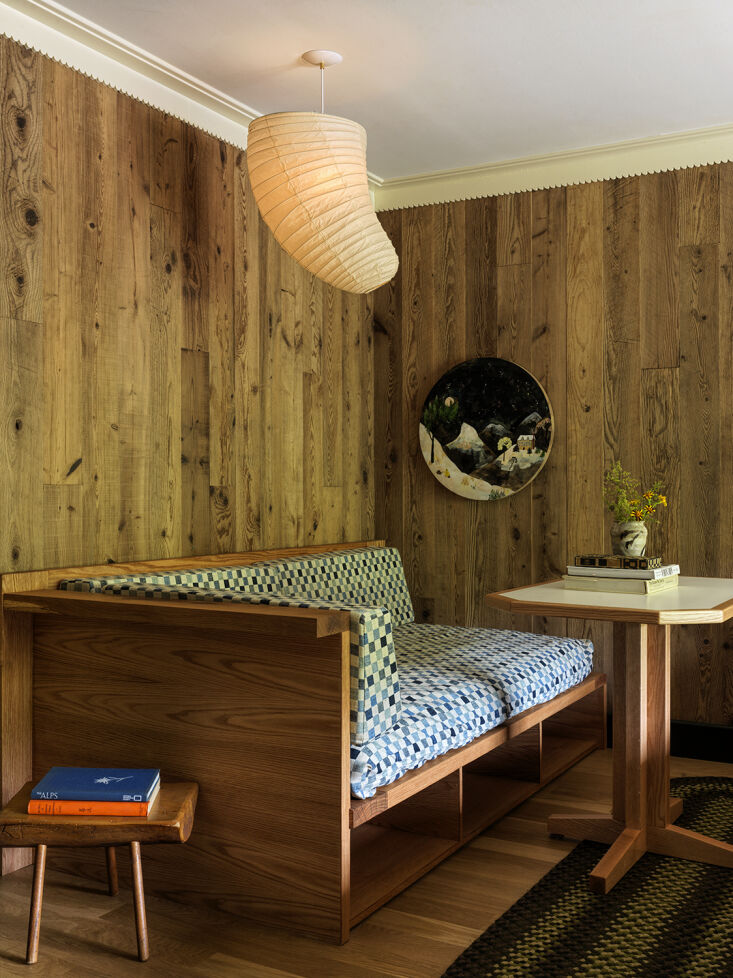 guest rooms at little cat lodge in upstate new york are fitted with built in lo 16