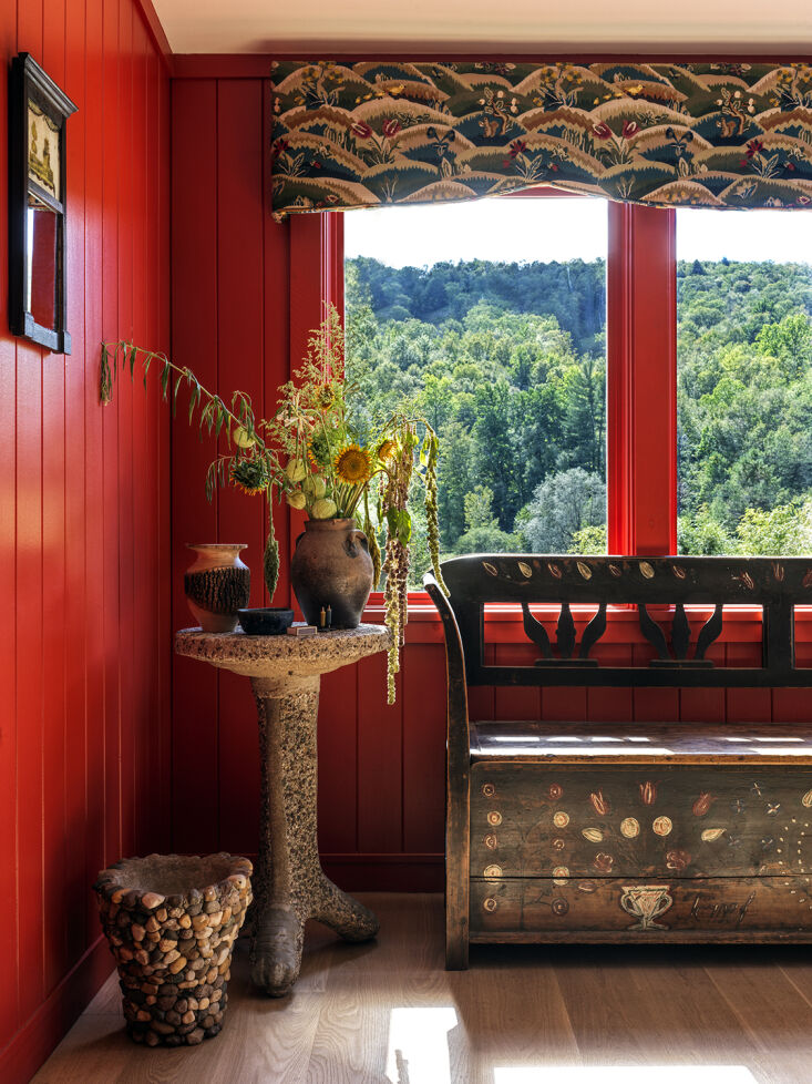 the furnishings draw from alpine cultures both near and far—the catskill 14