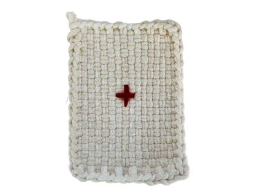 DIY Idea Natural HandWoven Potholders Will Have You Revisiting a Childhood Craft portrait 7