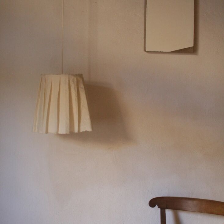 and the lamp in off white folded linen (also $130 usd for the small size and  13