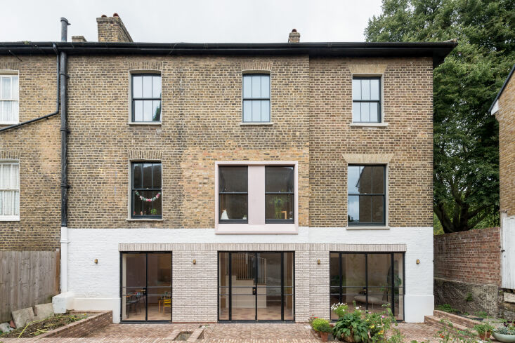 the home overlooks london fields and had been vacant for half a decade. importa 9