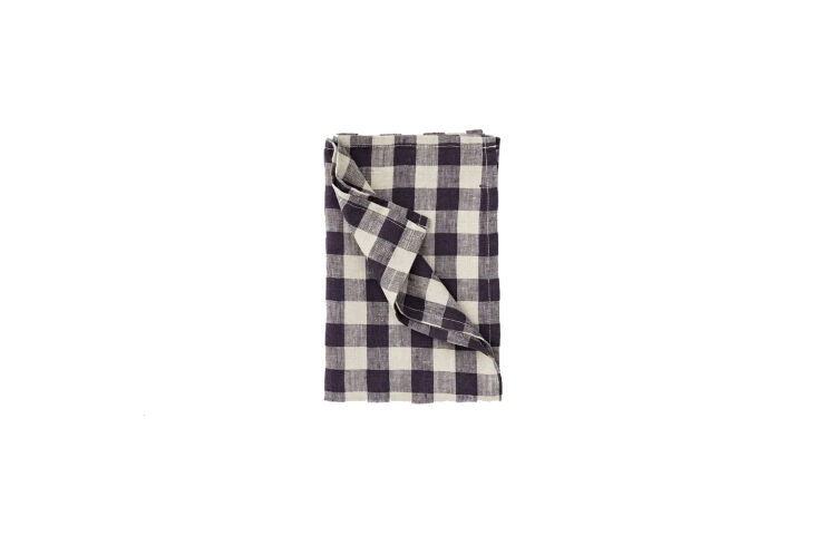 linen tea towels in navy gingham are \$\1\2 each at in bed. 21