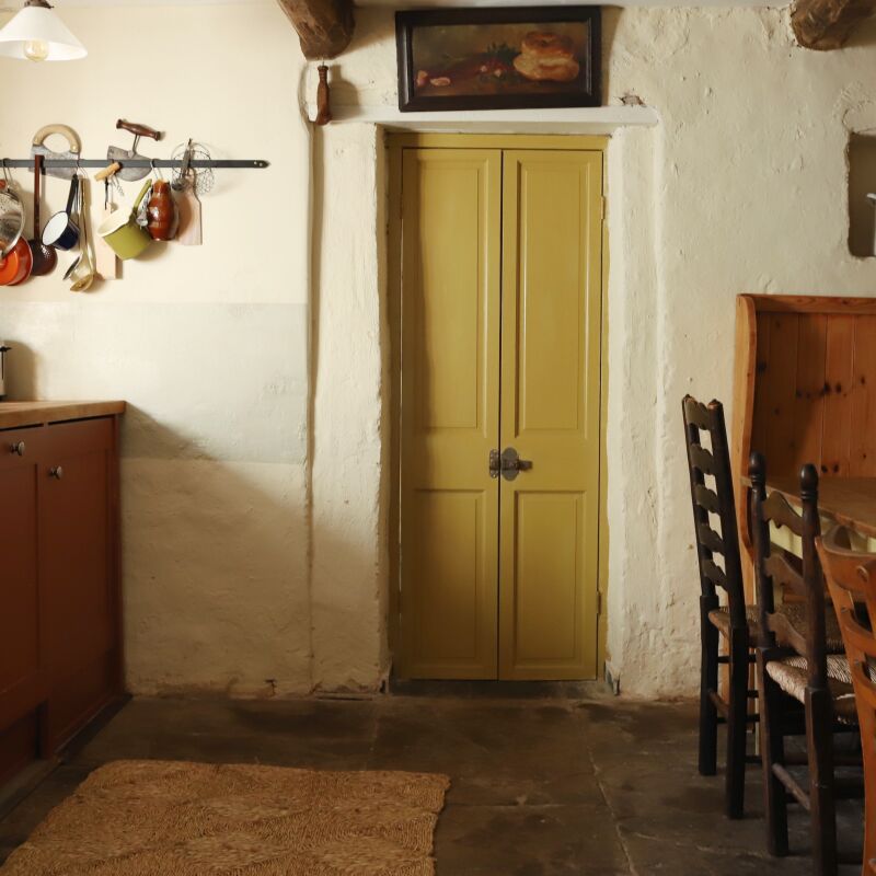 Kitchen of the Week An English Country Kitchen for a Vegan Family Vegetable Processing Plant Included portrait 5