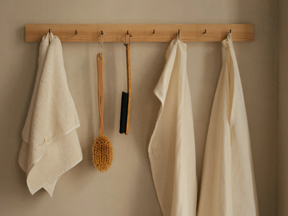 frama bone white linen towels  
