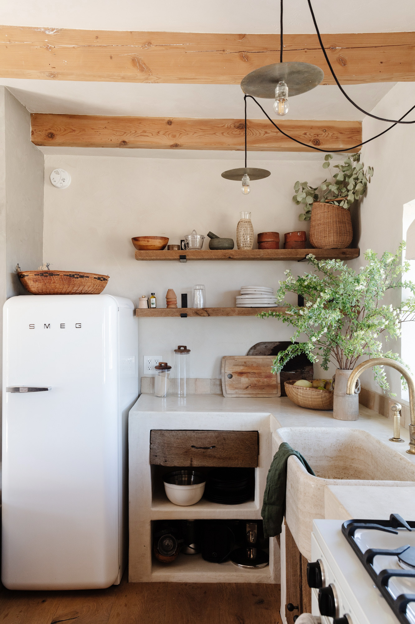 Tour a Compact, Neutral Kitchen in a 1940s Mojave Desert Home