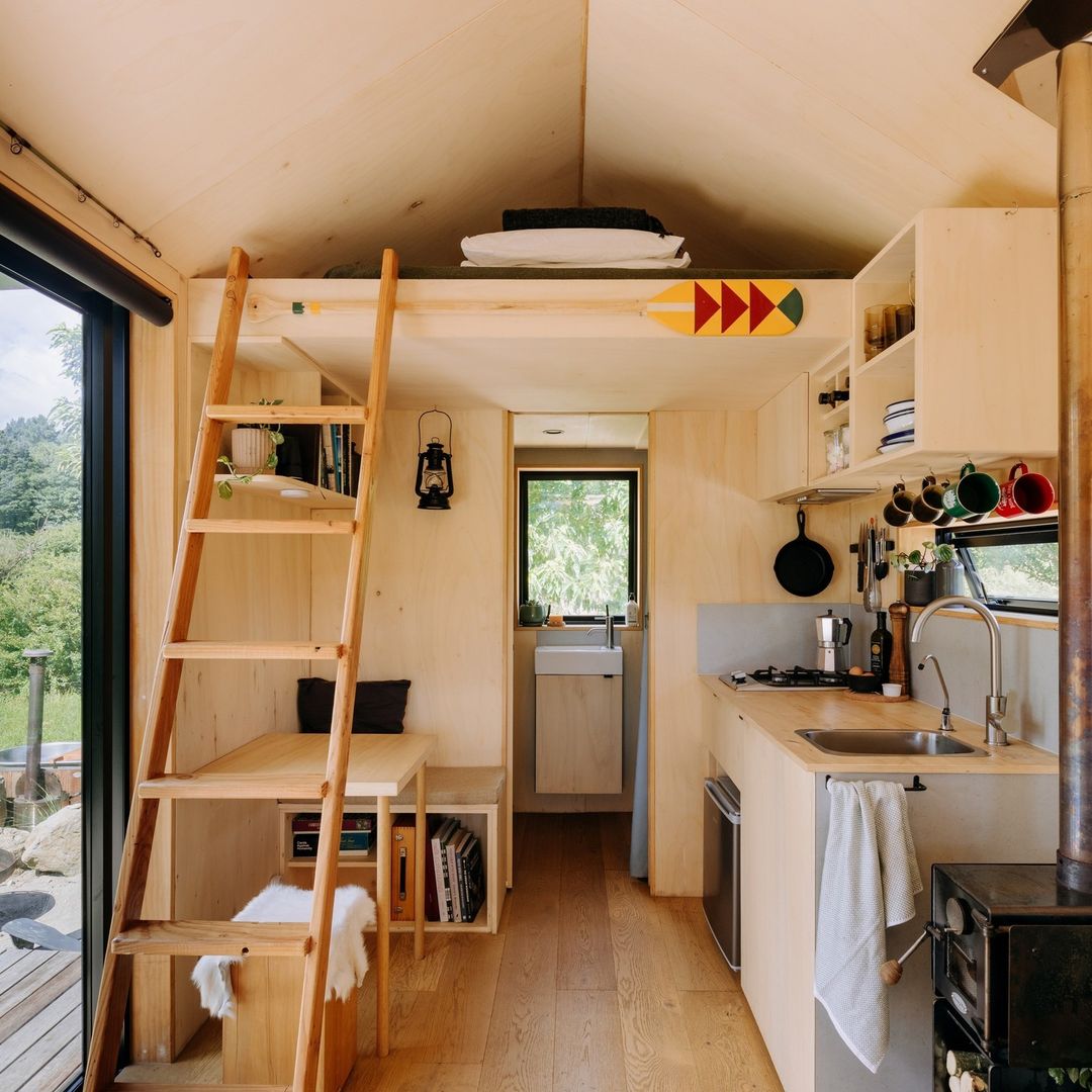 Kitchen of the Week: A Off-Grid Camp Kitchen in New Zealand