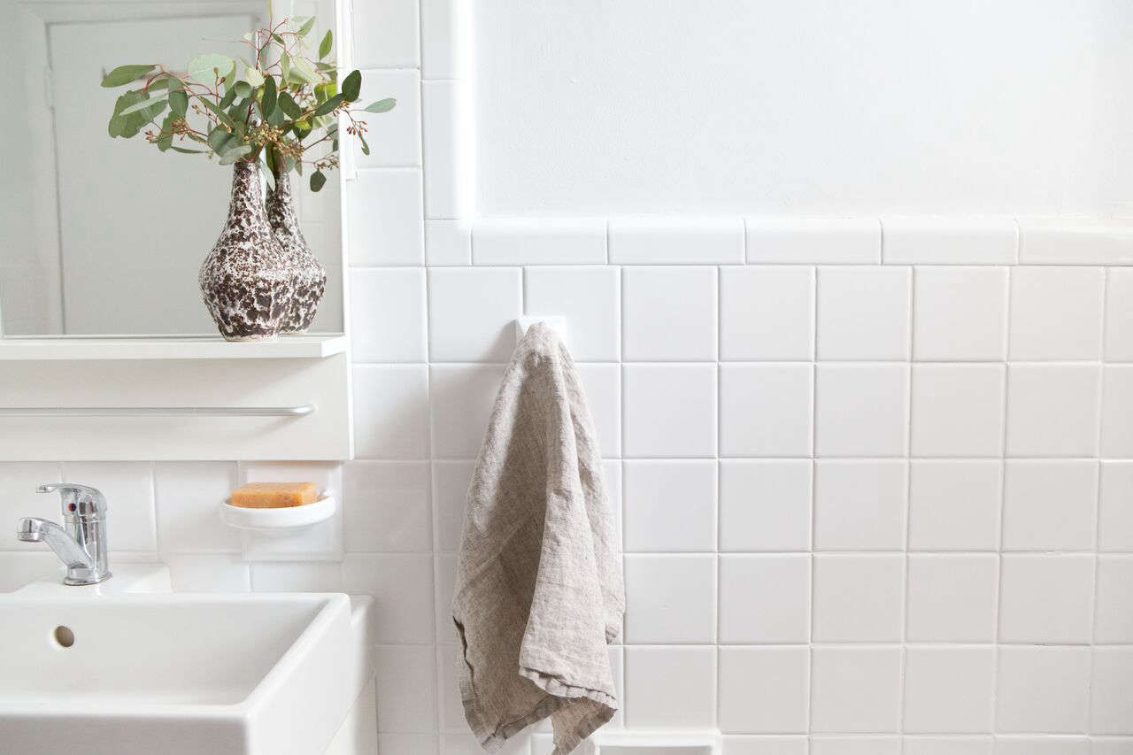 Before/After: A Perfectionist's $1,000 Bathroom Overhaul in Brooklyn - Remodelista
