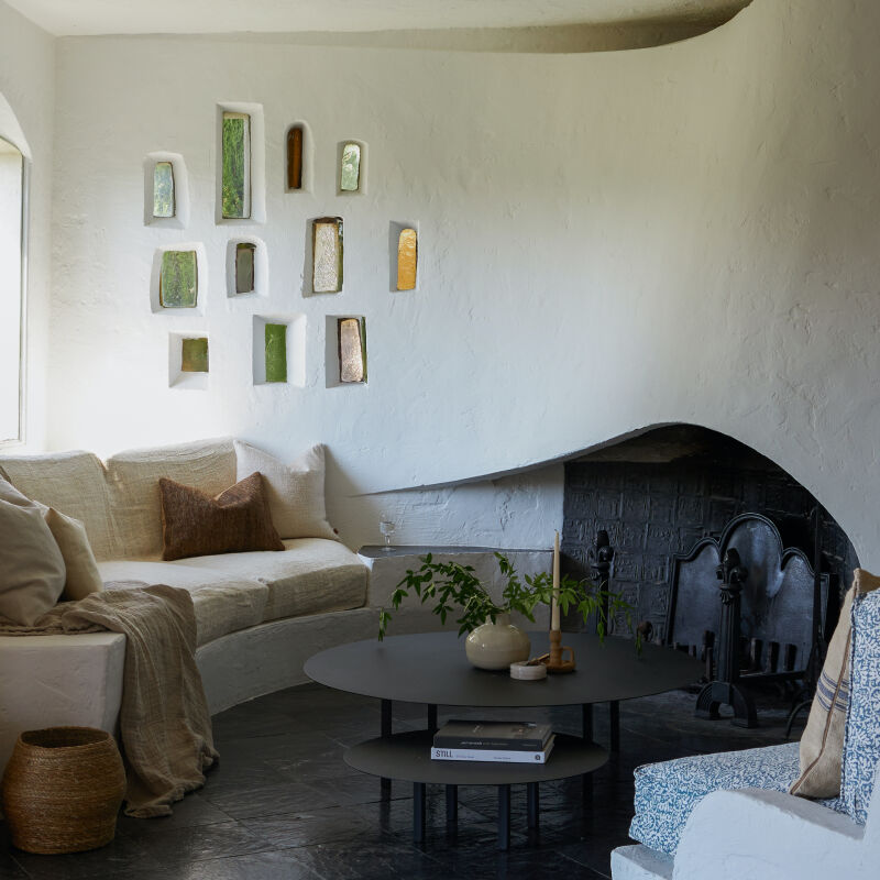 Architect Visit Minimalist Fireplace Roundup portrait 3