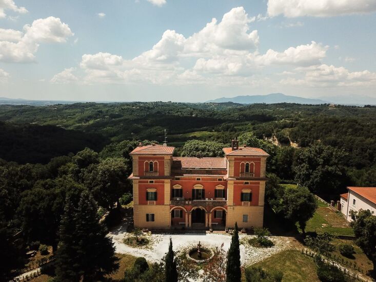 villa lena is located &#8220;in the heart of tuscany, between pisa and fl 14