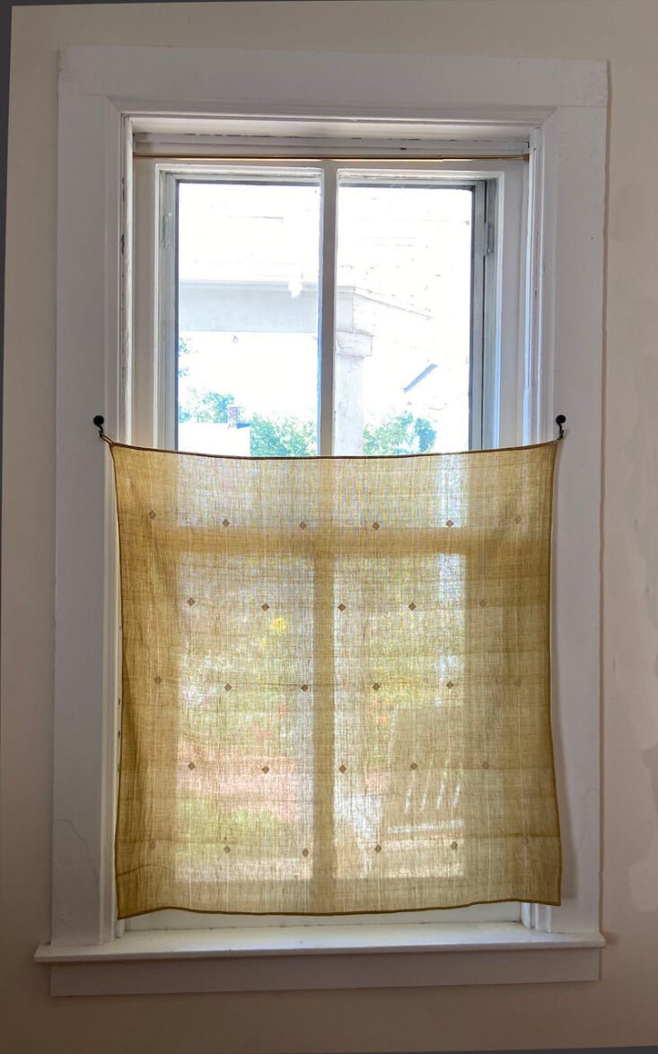 the organic cotton golden cafe curtain with inlay is &#8220;a golden whea 15