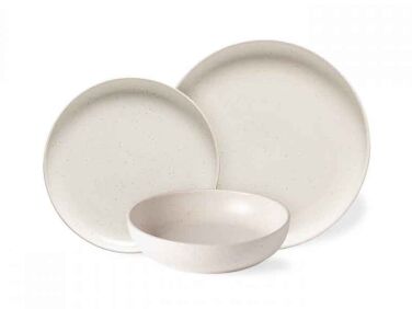 WellDesigned Dinnerware for Everyday Use 5 Favorites from the Editors portrait 4