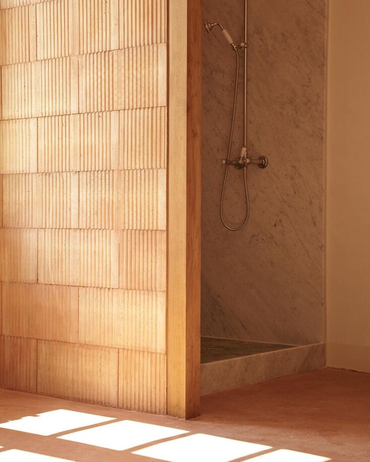 &#8\2\20;we wanted large, open showers made of natural materials,&#8\2\ 24