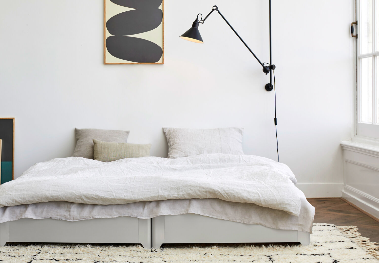 more gil coste toro bed in situ  