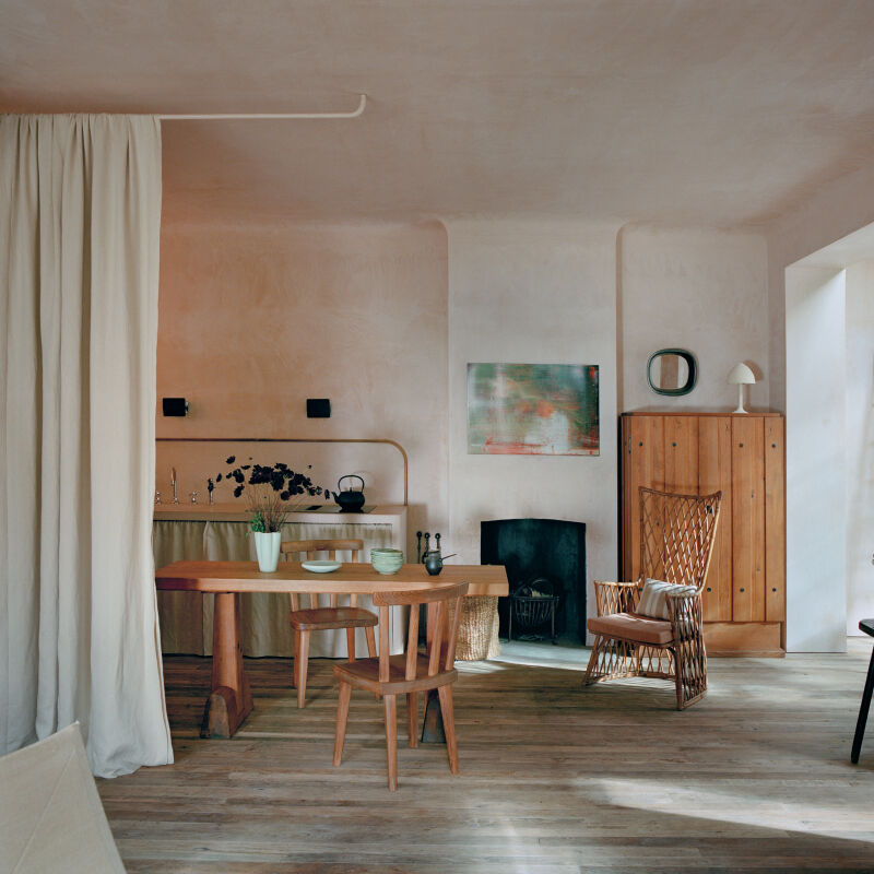 A Glamorous Farmhouse in Southwest France by Studio Maclean portrait 7