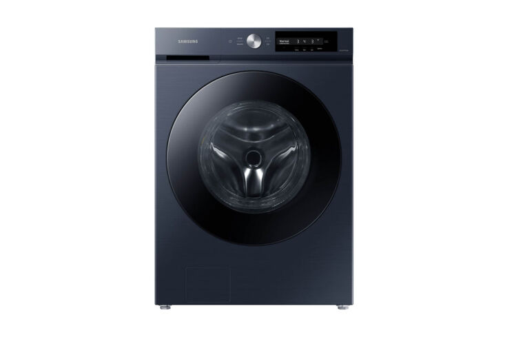 the samsung bespoke 27 inch front load smart washer (wf46bb6700ad) has 4.6 cub 17