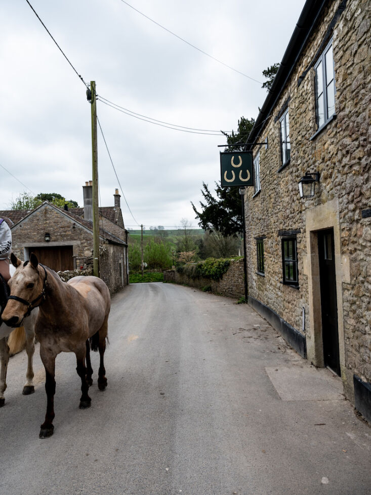 the three horseshoes, batcombe, a bucolic weekend base. 14