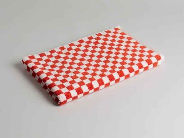 Checks All Over Where to Source Checkerboard Rugs Tablecloths Towels and More portrait 8