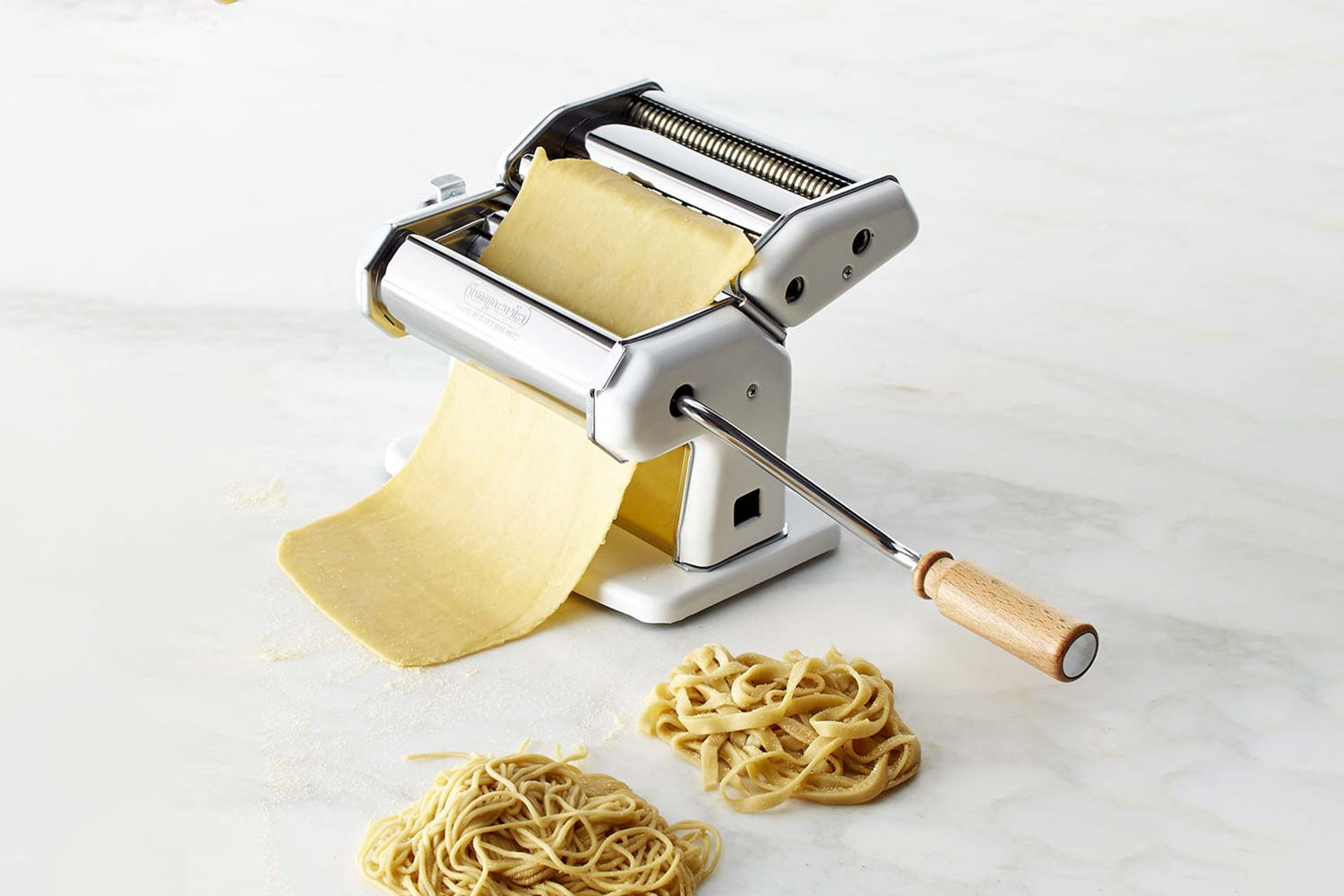 10 Best Pasta Makers 10 Easy Pieces  Story Remodelista