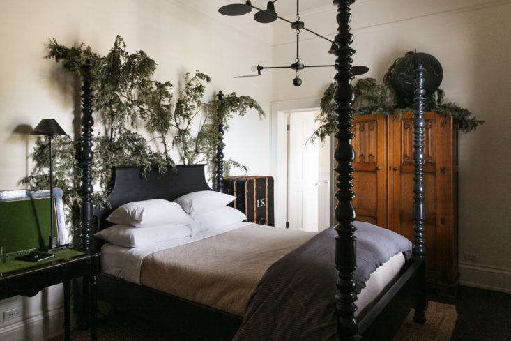 ARoomattheInn:6ShopswithUpstairsAccommodations-Remodelista