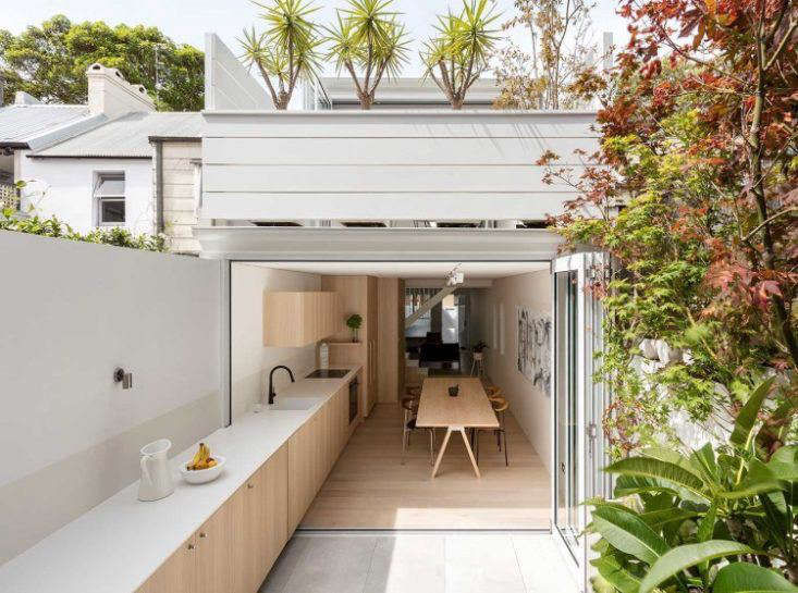 The Summer Kitchen: 16 Favorite Indoor/Outdoor Kitchens from the Remodelista Archives - Remodelista