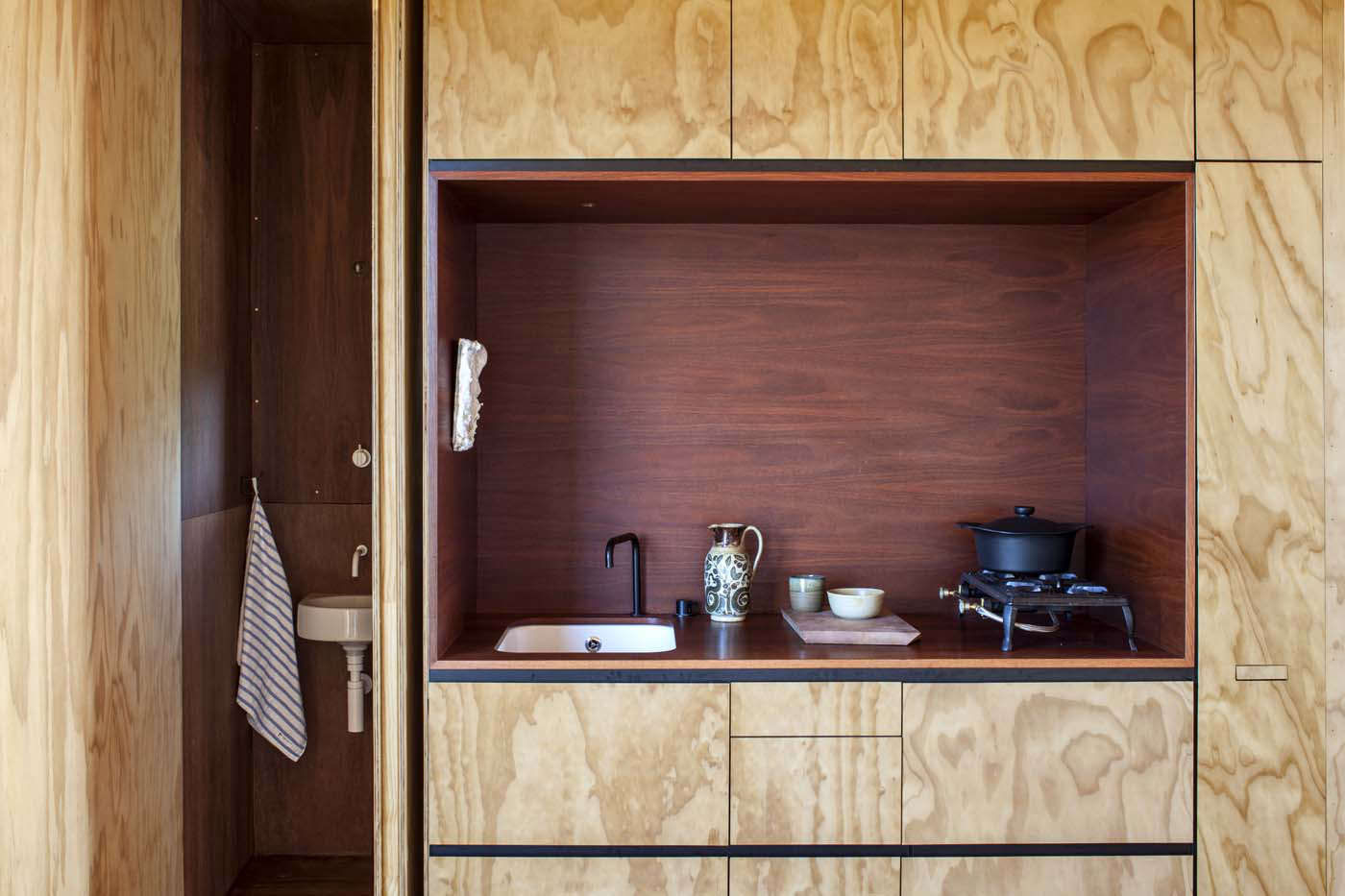 Trend Alert: 20 Well-Designed Kitchenettes - Remodelista