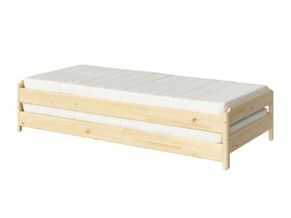 utaker stackable bed with 2 mattresses 8