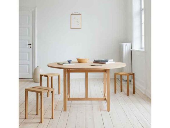 round dining table 8