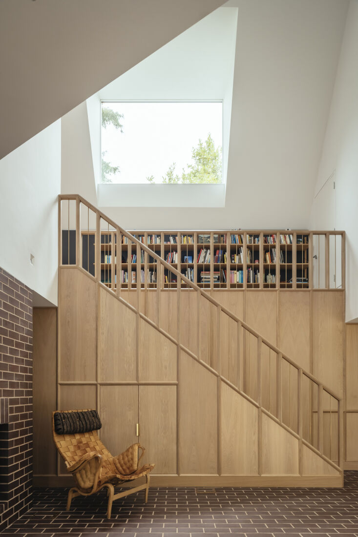 this low impact family home in surrey by rural office features staffordshi 25