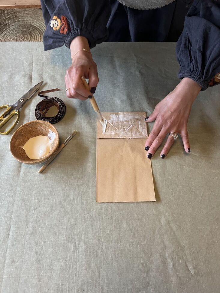 we&#8\2\17;ve used plain paper bags, but if you want to get the kids involv 19