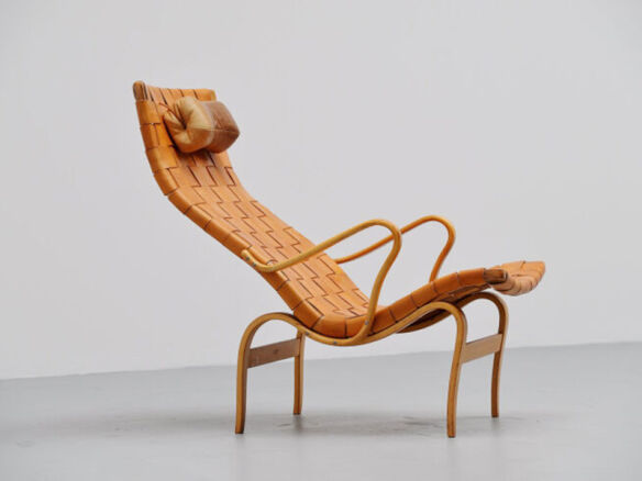 bruno mathsson pernilla lounge chair sweden 1960   1 584x438