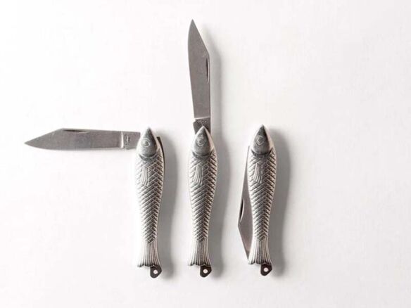 small pocket knife with fish handle 8