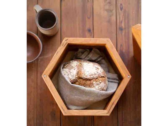 hexagon bread box with removable lid 10