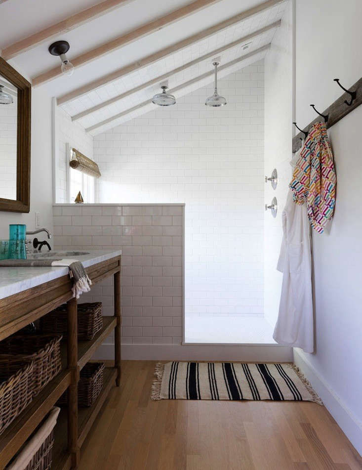 StealThisLook:AMasculineBeachHouseBathroom-Remodelista